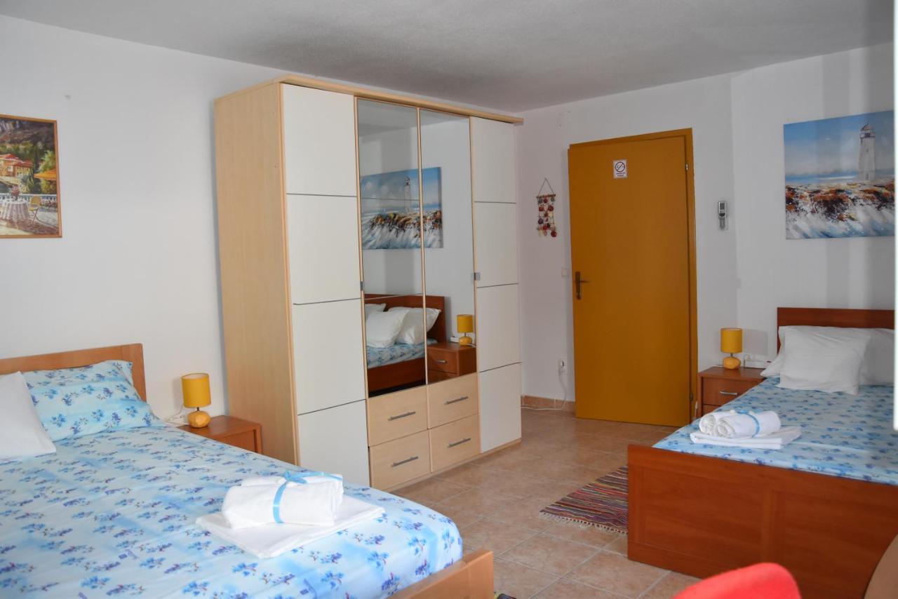 Apartmani Meri Razanj Luaran gambar