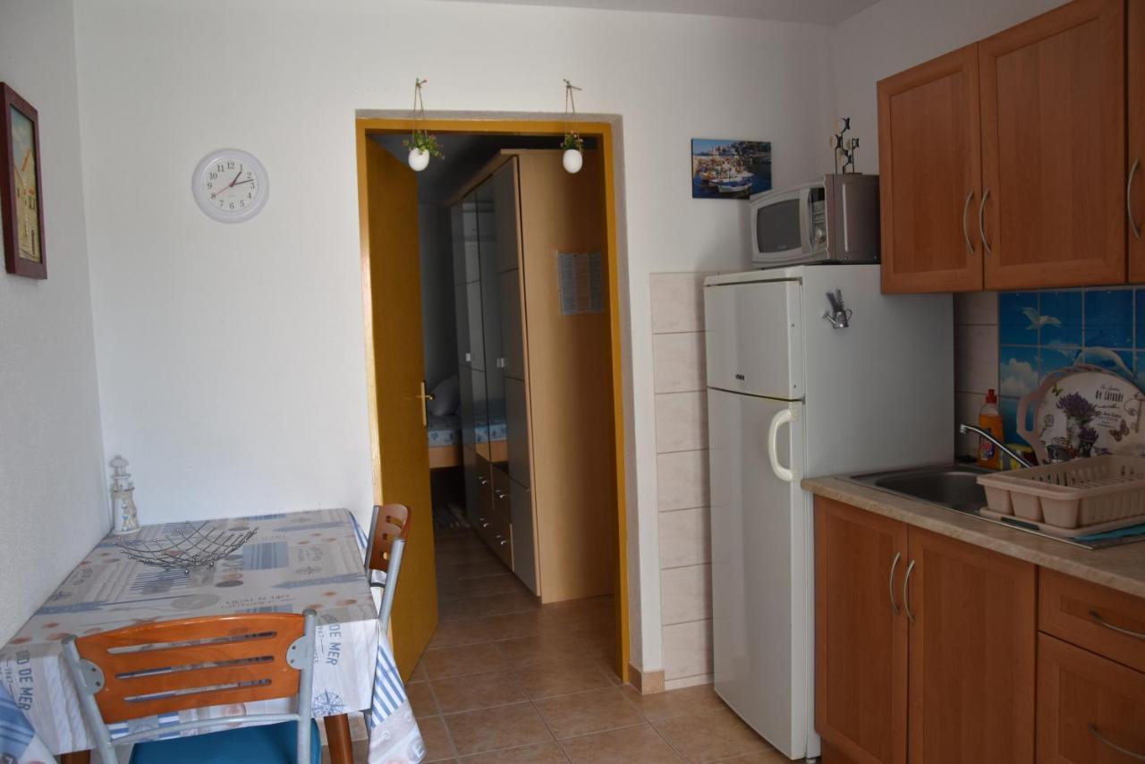 Apartmani Meri Razanj Luaran gambar